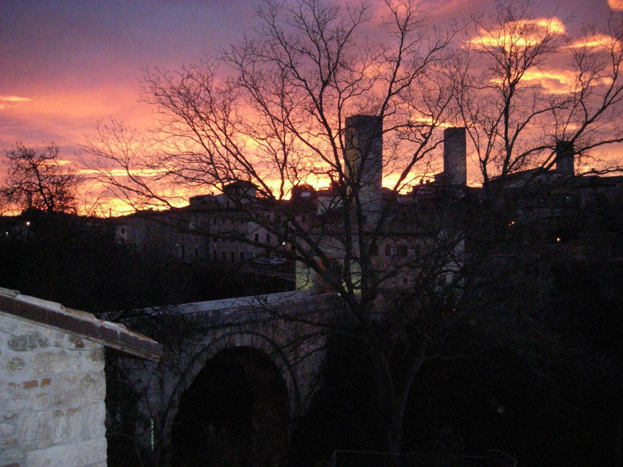 Bed and Breakfast Antico Borgo Piceno Ascoli Piceno Exterior foto